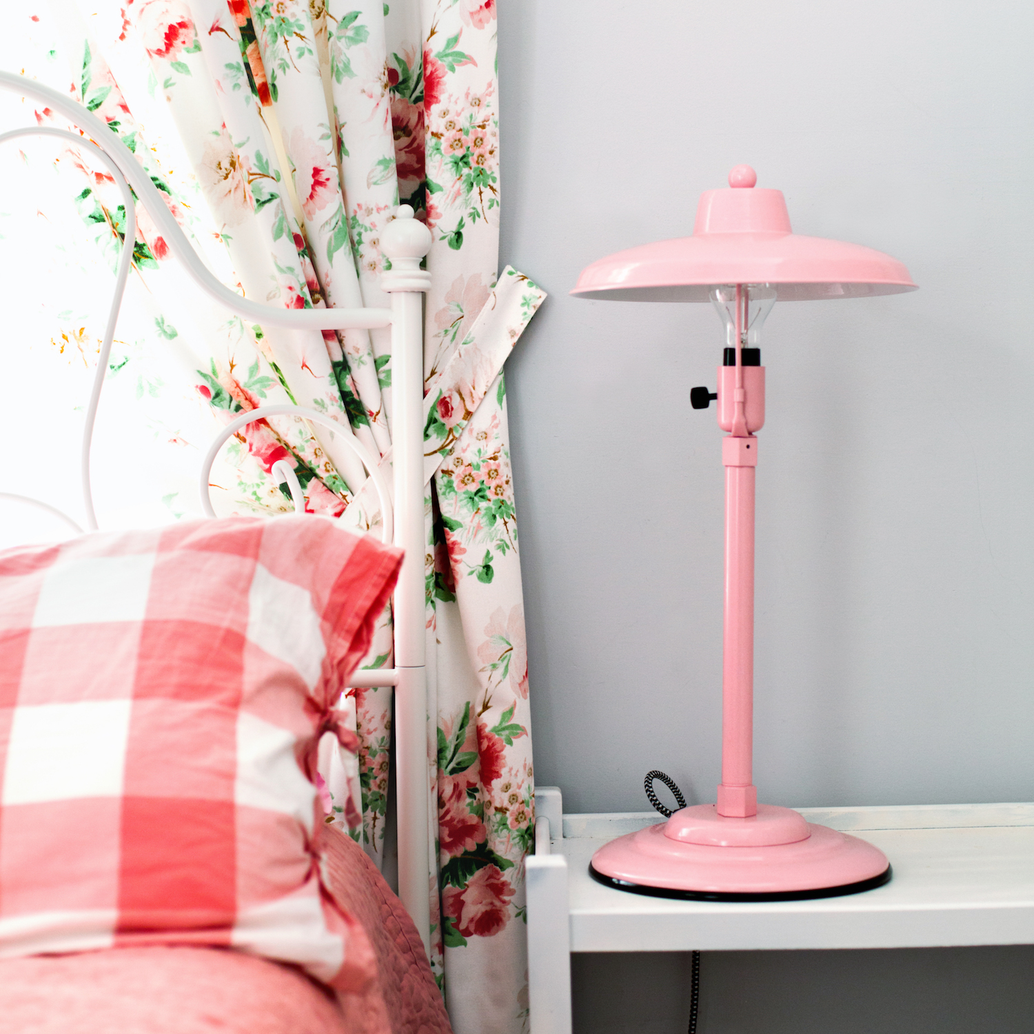 Marathon Retro Desk Lamp